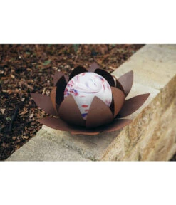 Ferrum Metall-Gartenstecker Glasseerose -Biohort Verkäufe 4081147 WE MO 002 RostSeeroseMitGlaskugelGartenfigur